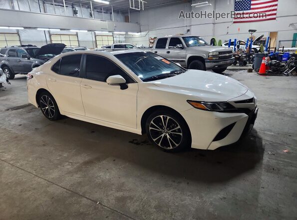 4T1B11HK5KU681670 2019 TOYOTA CAMRY White Front right