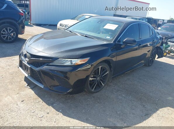 4T1B61HK3KU814492 2019 TOYOTA CAMRY Black Przód lewy