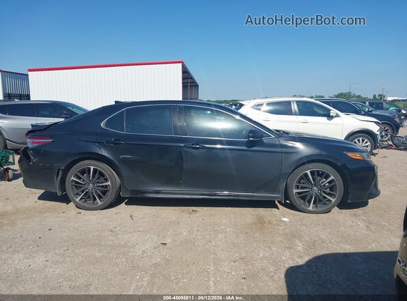 4T1B61HK3KU814492 2019 TOYOTA CAMRY Black Widok wnętrza z tyłu