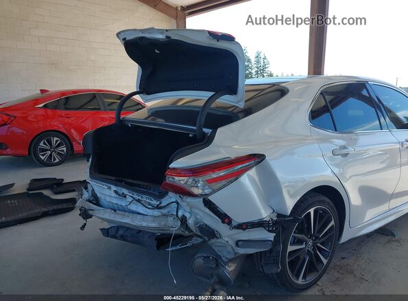 4T1B61HK3KU831504 2019 TOYOTA CAMRY White 