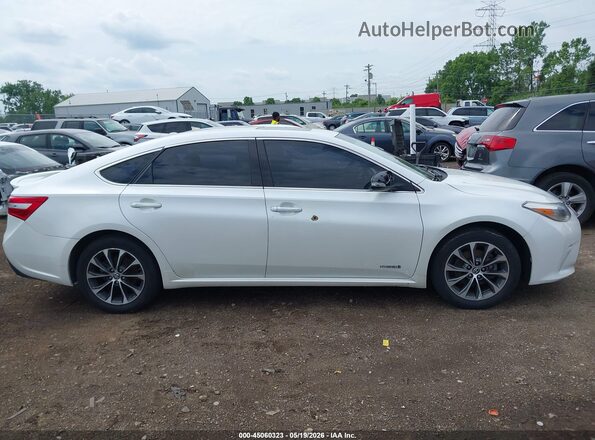 4T1BD1EB0GU051087 2016 TOYOTA AVALON HYBRID White უკანა სალონის ხედი