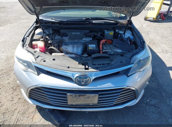4T1BD1EB0JU059729 2018 TOYOTA LIMITED Silver უკანა ხედი