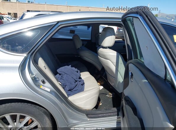 4T1BD1EB0JU059729 2018 TOYOTA LIMITED Silver VIN კოდის სტიკერის ხედი