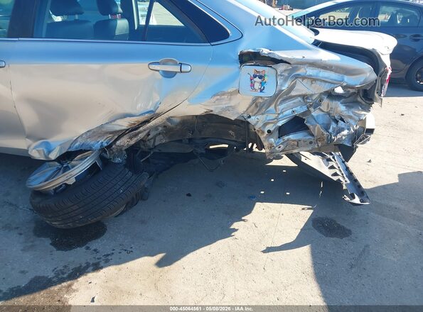 4T1BF1FK0GU182089 2016 TOYOTA CAMRY Silver 