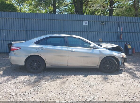 4T1BF1FK1GU246785 2016 TOYOTA CAMRY Серый Вид задней части салона