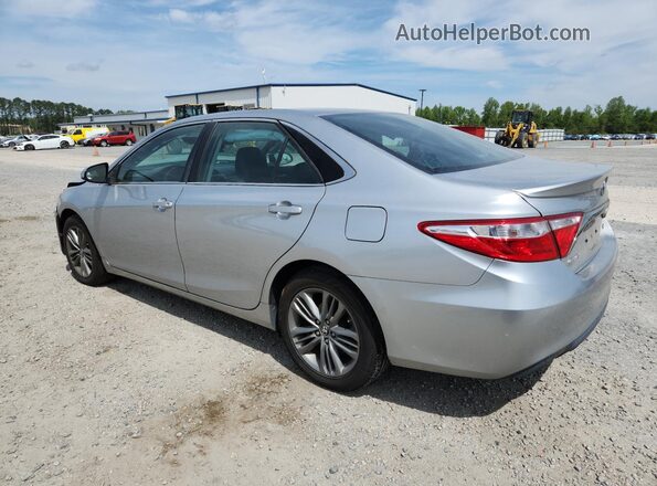 4T1BF1FK1HU402034 2017 TOYOTA CAMRY Серебряный 