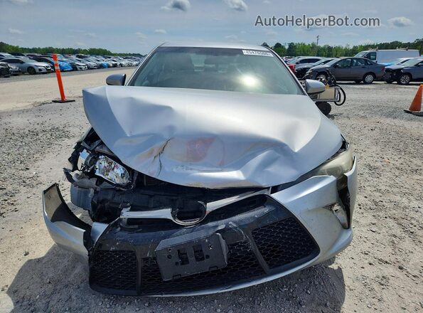 4T1BF1FK1HU402034 2017 TOYOTA CAMRY Серебряный 
