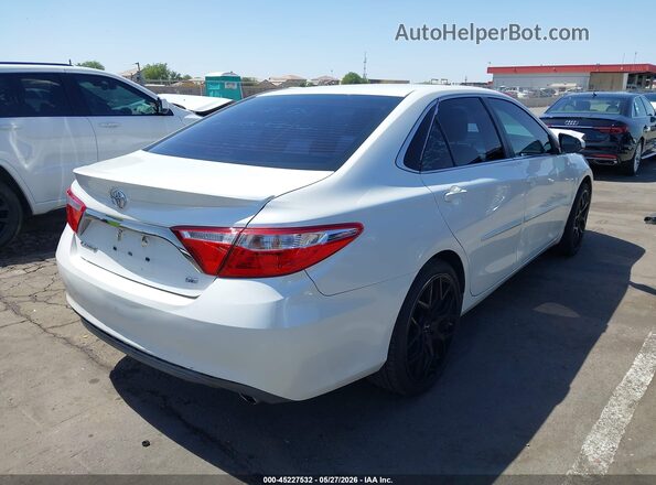 4T1BF1FK3GU587749 2016 TOYOTA CAMRY White Задня права чверть