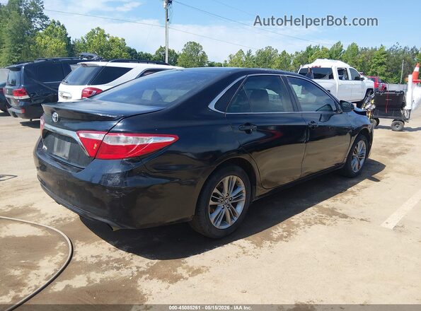 4T1BF1FK3HU700228 2017 TOYOTA CAMRY Черный Задняя правая четверть