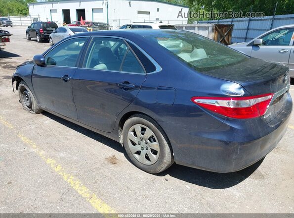 4T1BF1FK3HU706644 2017 TOYOTA CAMRY Blue Rear left