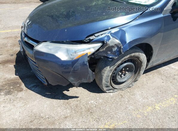 4T1BF1FK3HU706644 2017 TOYOTA CAMRY Blue Front view