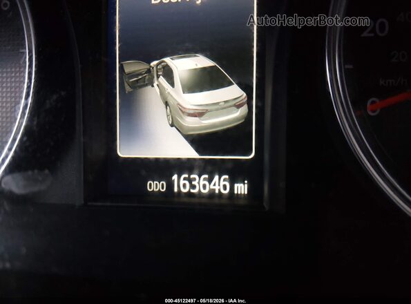 4T1BF1FK5HU367255 2017 TOYOTA CAMRY Silver 