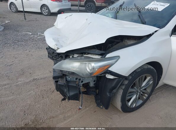 4T1BF1FK7GU121502 2016 TOYOTA CAMRY White Вид спереду