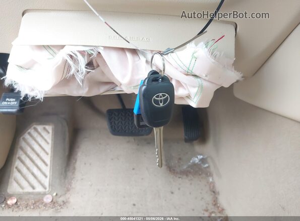 4T1BF1FK7GU602382 2016 TOYOTA LE Red წინა პანელის ხედი