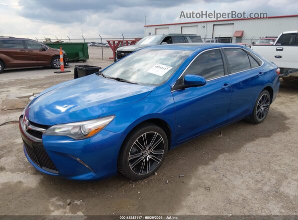 4T1BF1FK8GU541544 2016 TOYOTA CAMRY Blue Przód lewy