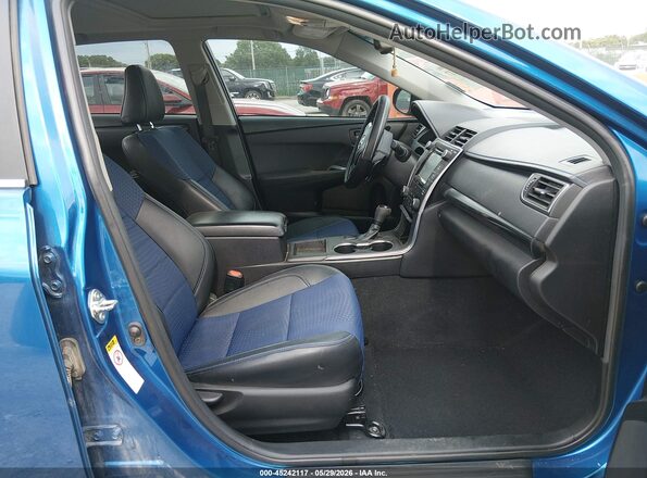 4T1BF1FK8GU541544 2016 TOYOTA CAMRY Blue Widok wnętrza z przodu
