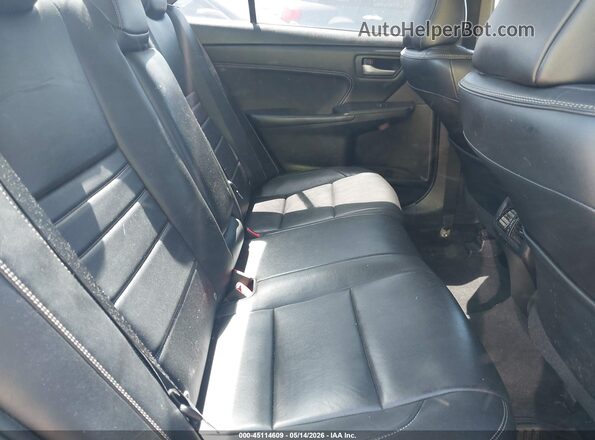 4T1BF1FK8GU563818 2016 TOYOTA CAMRY Серебряный 