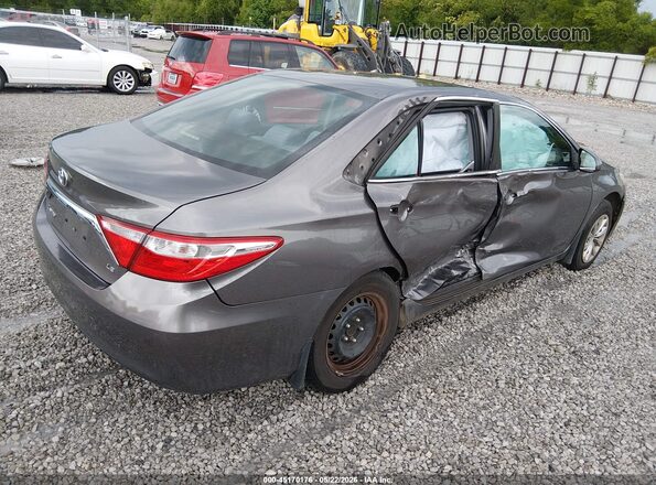 4T1BF1FK8HU385877 2017 TOYOTA CAMRY Gray Rear right