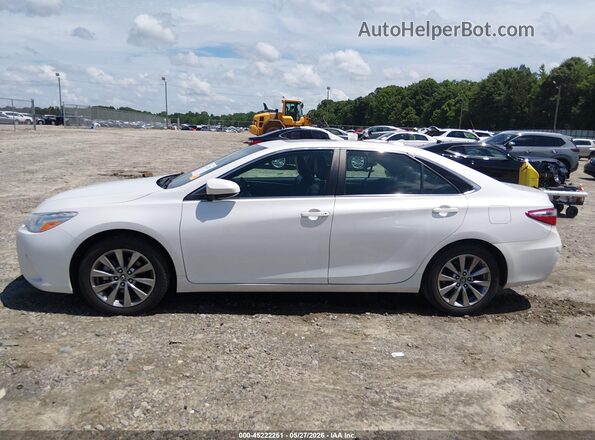 4T1BF1FK9HU766086 2017 TOYOTA CAMRY White სალონის 360-გრადუსიანი ხედი