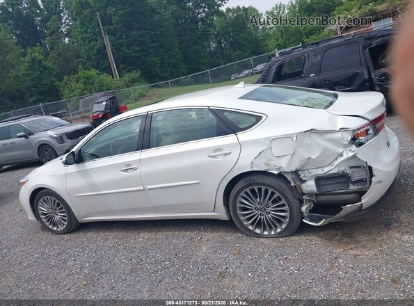 4T1BK1EB1JU271464 2018 TOYOTA AVALON White 