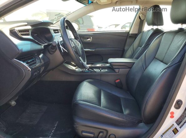 4T1BK1EB3HU258712 2017 TOYOTA AVALON White Vista interior delantera