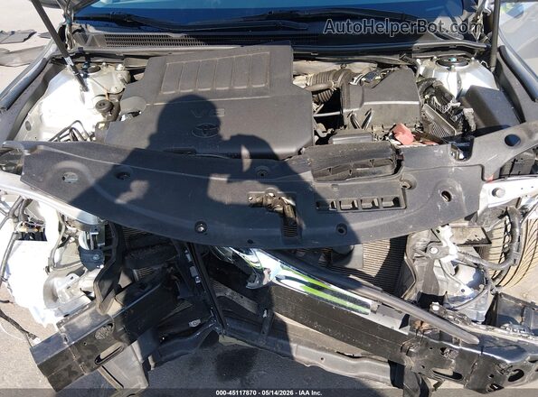 4T1BK1EB7HU243839 2017 TOYOTA AVALON Серебряный Вид сзади