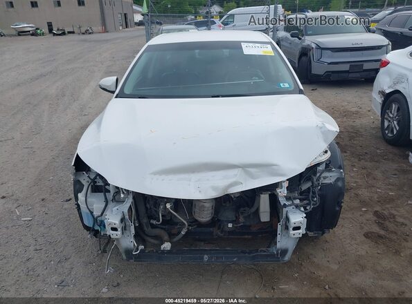 4T1BK1EB8GU205518 2016 TOYOTA AVALON White Вид задньої частини салону