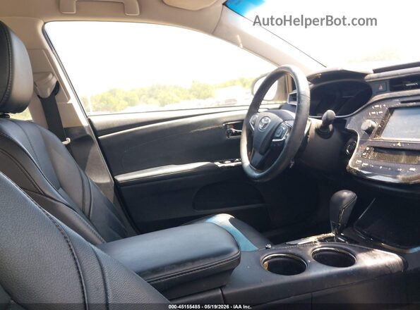 4T1BK1EB8HU261640 2017 TOYOTA AVALON Белый Вид салона спереди