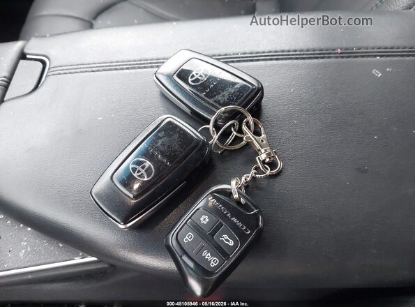 4T1BZ1FB8KU016113 2019 TOYOTA AVALON Серебряный Вид панели приборов