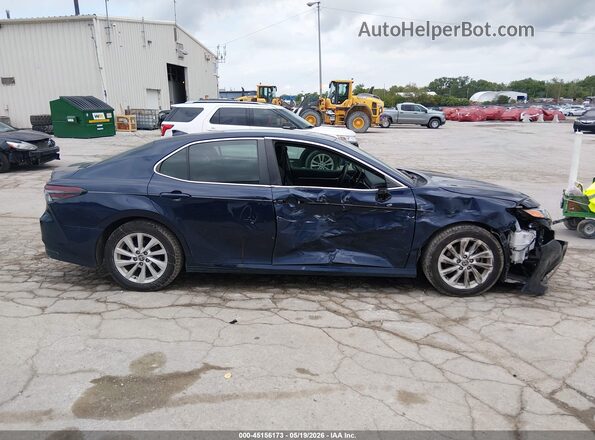 4T1C11AK1NU670829 2022 TOYOTA CAMRY Синий Панорамный вид салона 360°