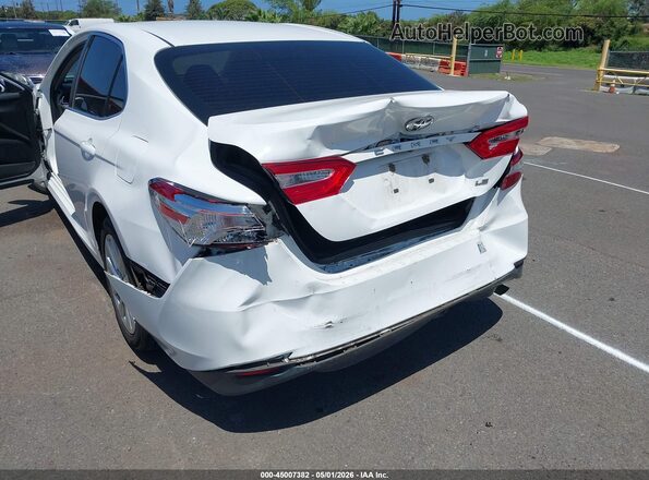 4T1C11AK7LU311918 2020 TOYOTA LE White Widok z przodu