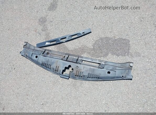 4T1C11AK7LU311918 2020 TOYOTA LE White Widok zestawu wskaźników