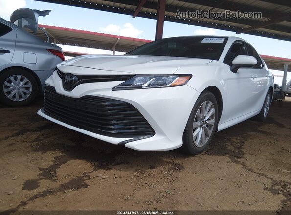 4T1C11AK7LU397215 2020 TOYOTA CAMRY White Przód lewy