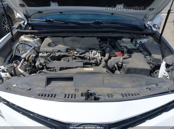 4T1C11AK8LU343552 2020 TOYOTA CAMRY White Widok z tyłu