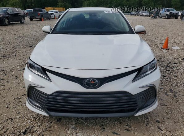 4T1C11AK9RU902115 2024 TOYOTA CAMRY Белый 
