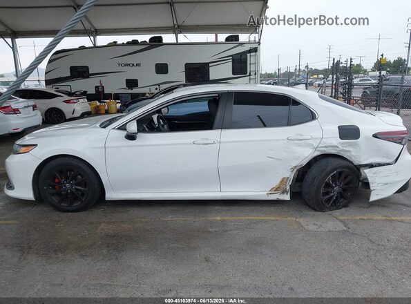4T1C11AKXMU589505 2021 TOYOTA LE White სალონის 360-გრადუსიანი ხედი