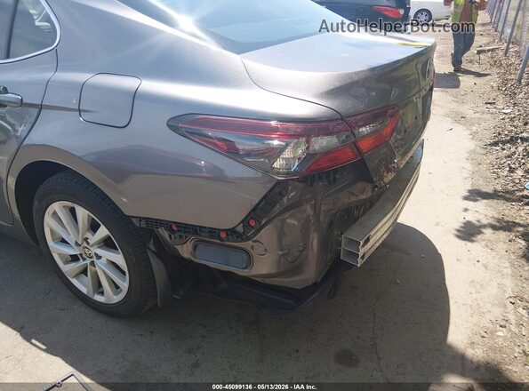 4T1C11BK4MU037531 2021 TOYOTA LE Gray წინა ხედი