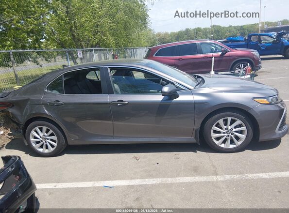 4T1C11BK4MU037531 2021 TOYOTA LE Gray უკანა სალონის ხედი