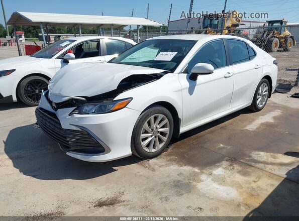 4T1C11BK4PU094137 2023 TOYOTA LE White Front left
