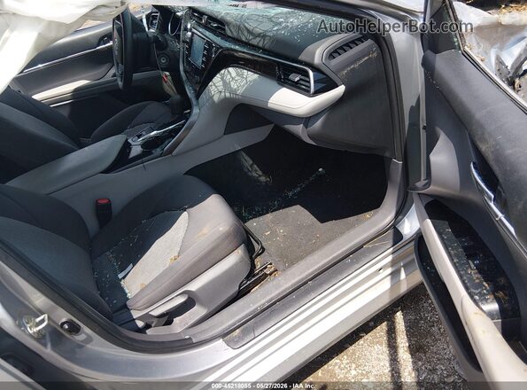 4T1C11BK6LU005789 2020 TOYOTA CAMRY Silver Вид салону спереду
