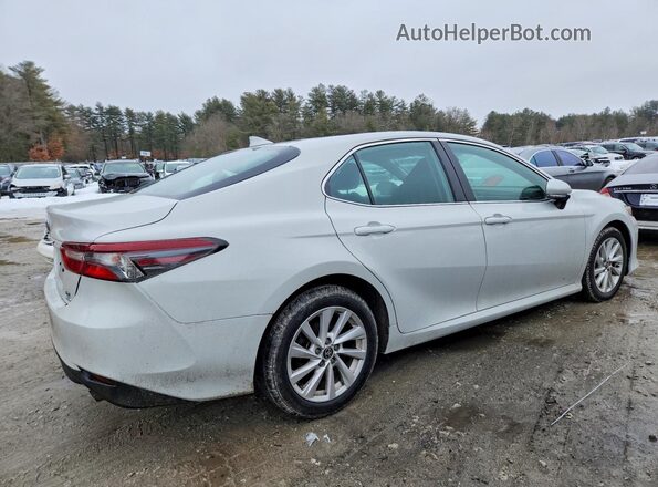 4T1C11BK6PU077047 2023 TOYOTA LE White Rear right