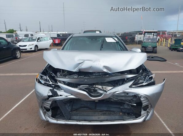 4T1C31AK7LU518142 2020 TOYOTA CAMRY Серебряный Вид задней части салона