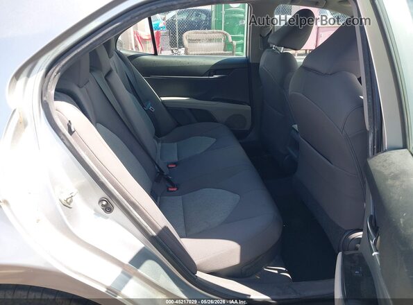 4T1C31AK7LU518142 2020 TOYOTA CAMRY Серебряный Вид наклейки с VIN-кодом