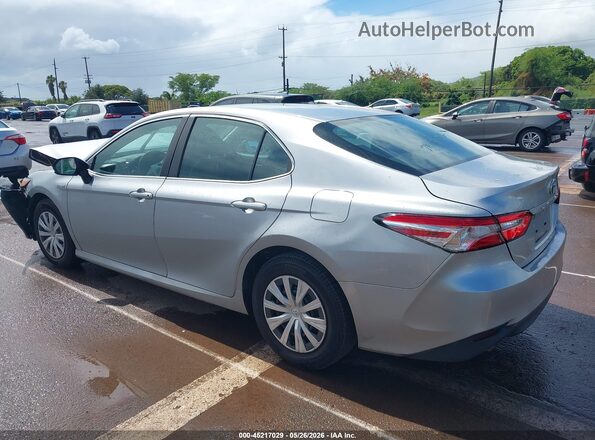 4T1C31AK7LU518142 2020 TOYOTA CAMRY Серебряный Задняя левая четверть