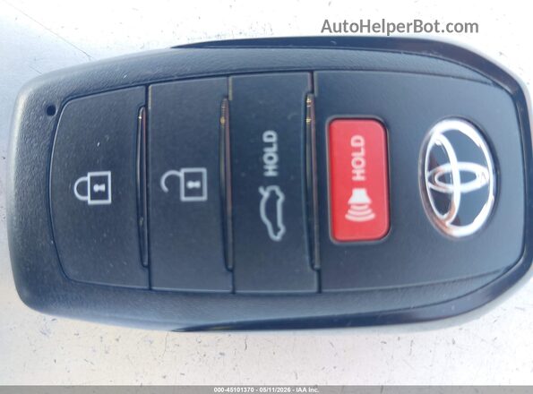 4T1DAACK0SU157102 2025 TOYOTA LE Teal Vista del salpicadero