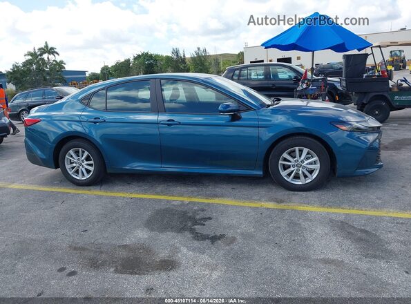 4T1DAACK0TU263082 2026 TOYOTA CAMRY Turquoise Rear interior view