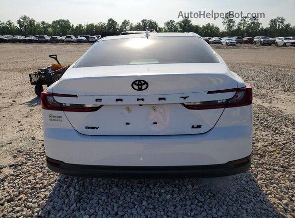 4T1DAACK0TU662414 2026 TOYOTA LE White Vista trasera