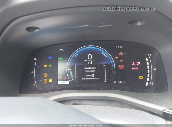 4T1DAACK1SU084516 2025 TOYOTA LE Silver უკანა სავარძლების ხედი