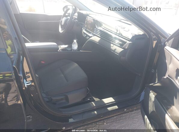 4T1DAACK1TU250339 2026 TOYOTA CAMRY Black Front interior view