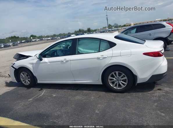 4T1DAACK1TU694336 2026 TOYOTA CAMRY Белый Панорамный вид салона 360°